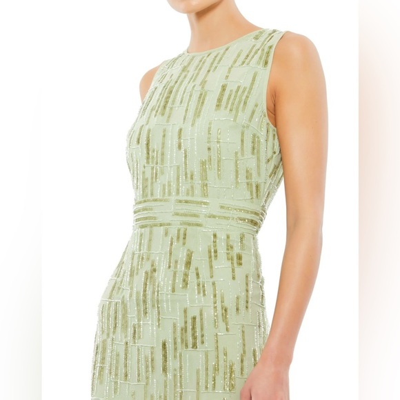Mac Duggal 93597 NWT ABSTRACT BEADED SLEEVELESS MIDI SHEATH DRESS - Picture 3 of 10